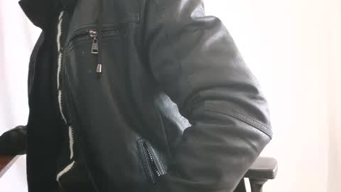 Marco. When Im offline you can view premium content in bio online show from January 14, 2026, 9:48 am