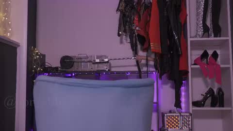 Snapshot of spr_abby chatting on March 8, 2025, 4:06 pm Abby online show from March 8, 2025, 4:06 pm