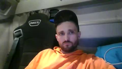 spyco82 online show from January 7, 2025, 4:48 pm