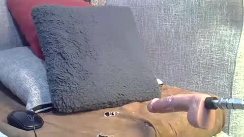 slutty online show from March 13, 2026, 2:18 am