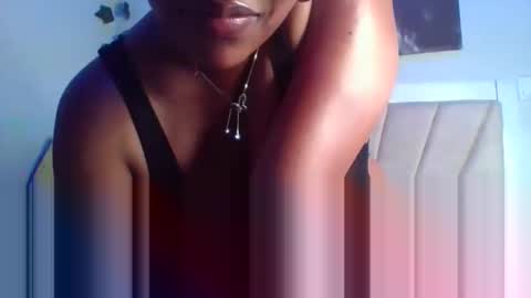 Snapshot of squirtqueen333 chatting on November 1, 2025, 7:16 pm shana online show from November 1, 2025, 7:16 pm