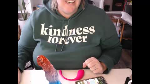 Snapshot of squirtymilfjess chatting on February 16, 2025, 8:44 pm Messi Jessi online show from February 16, 2025, 8:44 pm