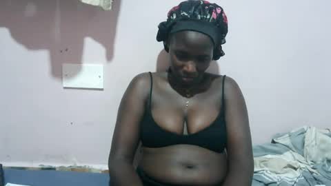 squirtypussie online show from July 13, 2026, 2:20 pm