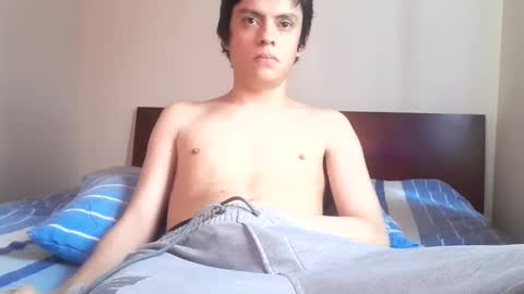 Snapshot of sr_bolaiinas chatting on February 12, 2025, 3:27 pm sr_bolaiinas online show from February 12, 2025, 3:27 pm