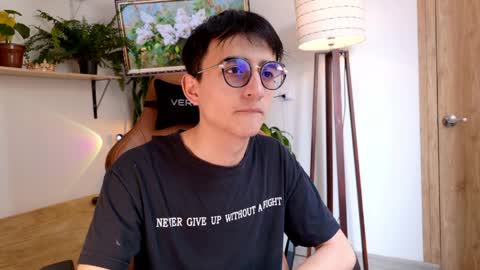 sr_evann online show from April 3, 2026, 3:21 pm