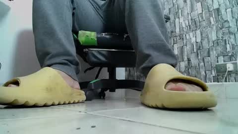 sr master cum its my old account online show from January 12, 2025, 7:10 pm
