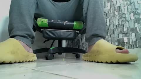 sr master cum its my old account online show from January 13, 2025, 1:13 am