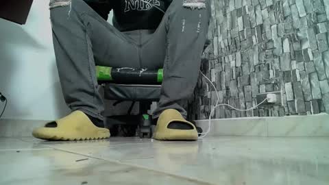 sr master cum its my old account online show from January 16, 2025, 1:58 am