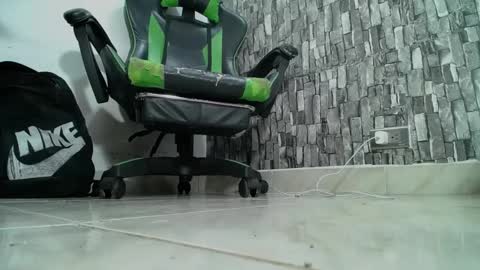 sr master cum its my old account online show from January 18, 2025, 6:24 am