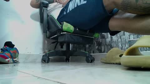 sr master cum its my old account online show from January 25, 2025, 10:28 pm