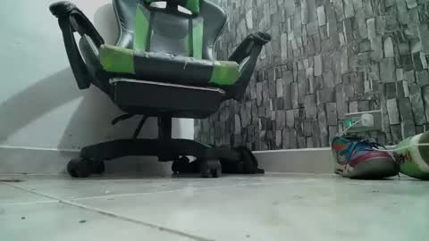 sr master cum its my old account online show from January 29, 2025, 4:15 am