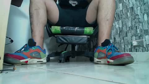 sr master cum its my old account online show from February 2, 2025, 10:39 pm