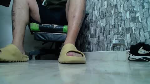 sr master cum its my old account online show from March 11, 2025, 1:37 am