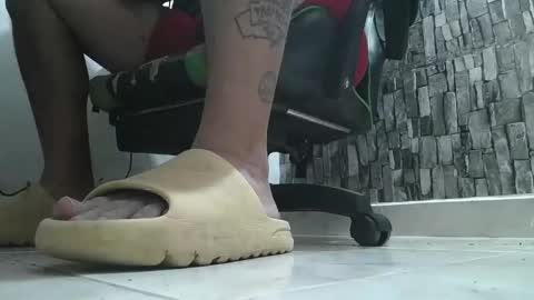 sr master cum its my old account online show from October 15, 2025, 7:41 am