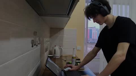 sssololeveling online show from January 8, 2026, 11:23 am