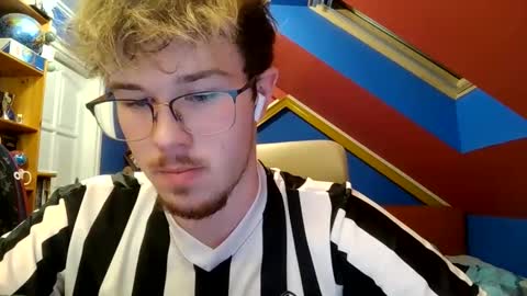 st1eve online show from March 16, 2026, 5:28 pm