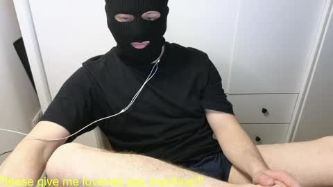 st1vemaster01 online show from May 14, 2026, 2:46 pm