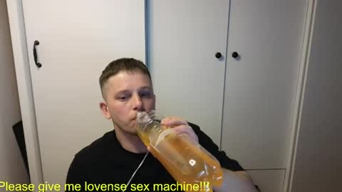 st1vemaster01 online show from May 21, 2026, 3:08 pm