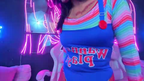 staarlightt online show from October 23, 2025, 11:46 pm