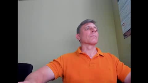 Snapshot of stacattoff chatting on June 15, 2026, 4:20 pm stacattoff online show from June 15, 2026, 4:20 pm
