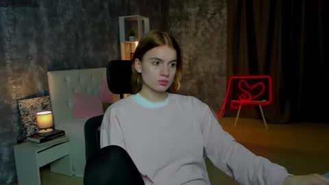 stacey__doll online show from October 10, 2025, 12:09 am