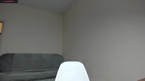 Snapshot of stacey_brown chatting on February 13, 2026, 2:07 am Stacey GMT5 Mo Tu We Th Fr Sa 3am -10am online show from February 13, 2026, 2:07 am