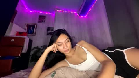 stacey_cravings online show from May 12, 2026, 2:41 am