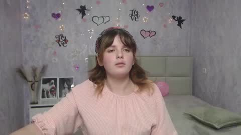 Snapshot of staceylex chatting on February 12, 2025, 12:44 pm Stacey online show from February 12, 2025, 12:44 pm