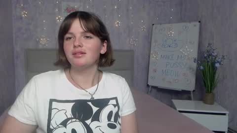 Snapshot of staceylex chatting on September 29, 2025, 5:45 am Stacey online show from September 29, 2025, 5:45 am