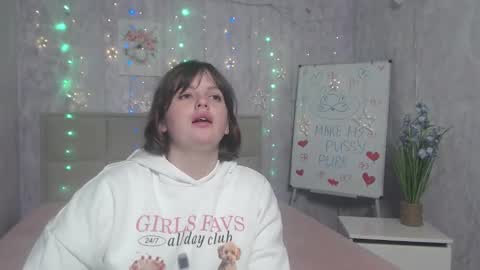 Snapshot of staceylex chatting on October 14, 2025, 5:41 am Stacey online show from October 14, 2025, 5:41 am