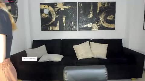 Snapshot of staceywood_ chatting on July 5, 2026, 10:55 am Stacy Woods online show from July 5, 2026, 10:55 am