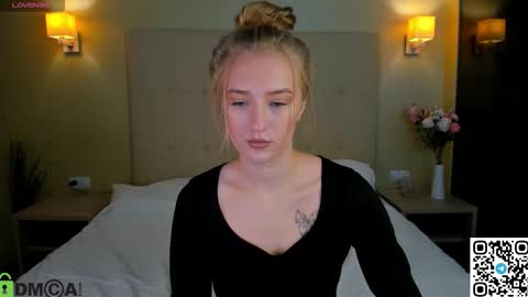 Stacy Mon Tue Wed Thu Fri Sun GMT GMT 3 1000am - 0400pm  online show from November 23, 2025, 9:31 am