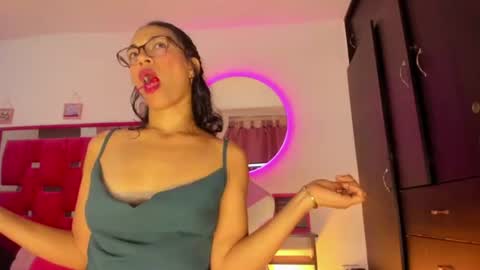 stacy fox online show from June 30, 2026, 3:35 pm