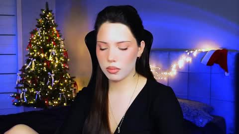 Snapshot of stacygonzales_ chatting on December 27, 2024, 11:06 am Bye bye dear See you on December 3st  online show from December 27, 2024, 11:06 am