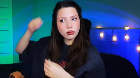 Snapshot of stacygonzales_ chatting on February 15, 2025, 6:23 am Bye bye dear See you on December 3st  online show from February 15, 2025, 6:23 am