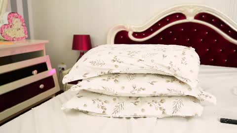 Stacy online show from July 2, 2026, 2:00 am