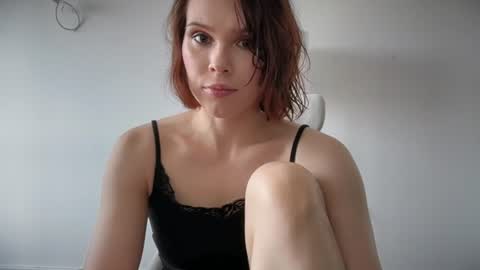Snapshot of stacyluxxe chatting on July 17, 2026, 12:12 pm Stacy online show from July 17, 2026, 12:12 pm