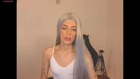 star_storm online show from January 4, 2025, 4:33 am