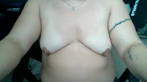 starella___saxxxton online show from February 11, 2026, 2:22 pm