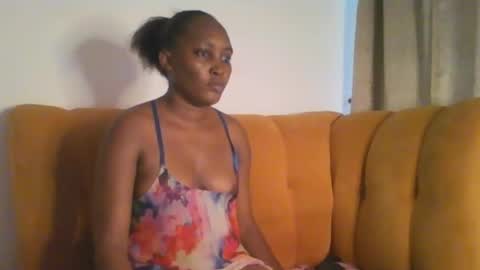 Snapshot of stargirl880271 chatting on February 13, 2025, 4:00 am isha online show from February 13, 2025, 4:00 am