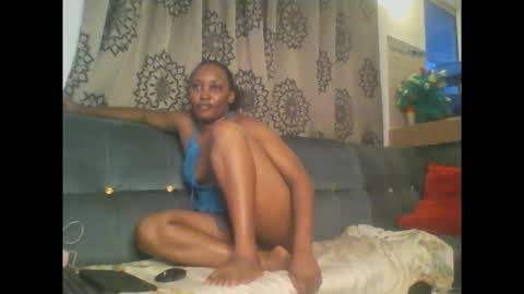 Snapshot of stargirl880271 chatting on November 29, 2025, 3:31 am isha online show from November 29, 2025, 3:31 am