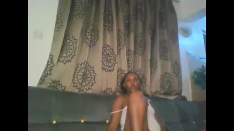 Snapshot of stargirl880271 chatting on December 4, 2025, 2:43 am isha online show from December 4, 2025, 2:43 am