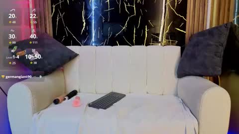 starlight_mature11_aws online show from March 19, 2026, 9:08 pm