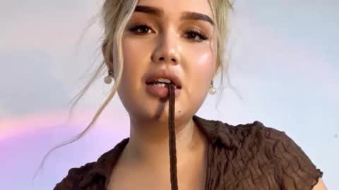 Snapshot of stassy_baby101 chatting on January 16, 2025, 11:04 am Stassy online show from January 16, 2025, 11:04 am