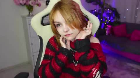 Snapshot of staymonica chatting on February 3, 2026, 1:27 pm MONICA online show from February 3, 2026, 1:27 pm