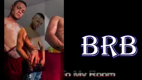 Snapshot of staywild_ chatting on February 8, 2025, 1:11 am Julian and Andres online show from February 8, 2025, 1:11 am