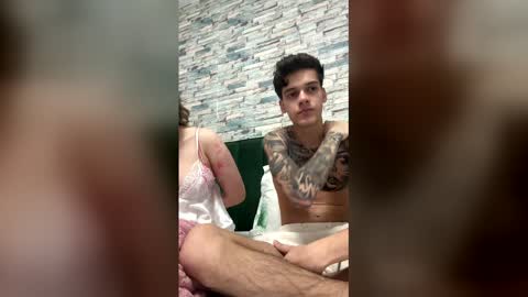 staywithuss online show from April 19, 2026, 10:56 pm