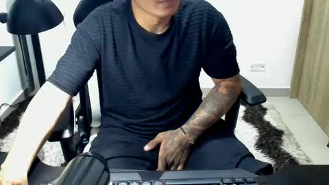 Stebankechimba online show from May 10, 2026, 4:39 am