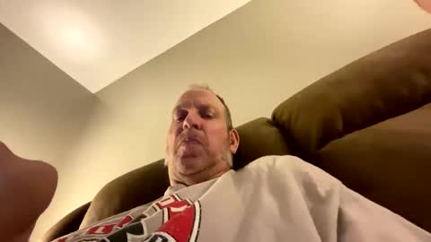 Snapshot of steel259373 chatting on February 16, 2026, 3:35 am steel259373 online show from February 16, 2026, 3:35 am