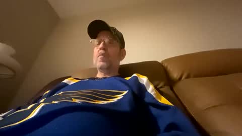 Snapshot of steel259373 chatting on February 21, 2026, 4:02 am steel259373 online show from February 21, 2026, 4:02 am